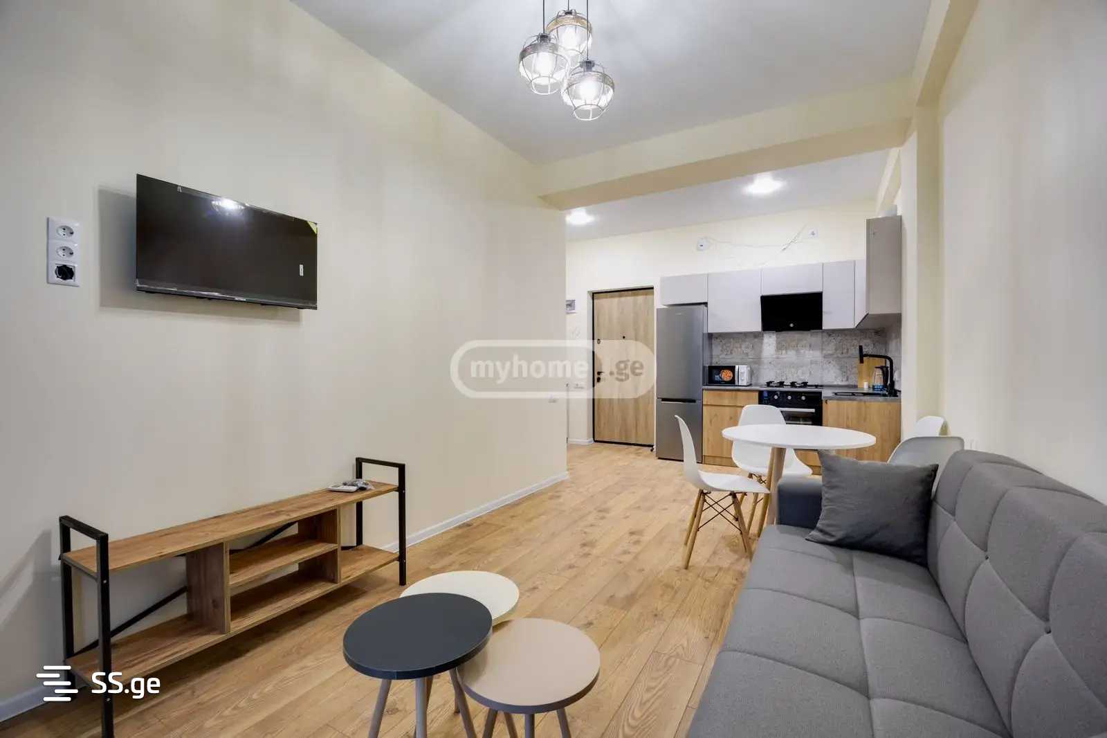 Bob walsh st. - 2 rooms