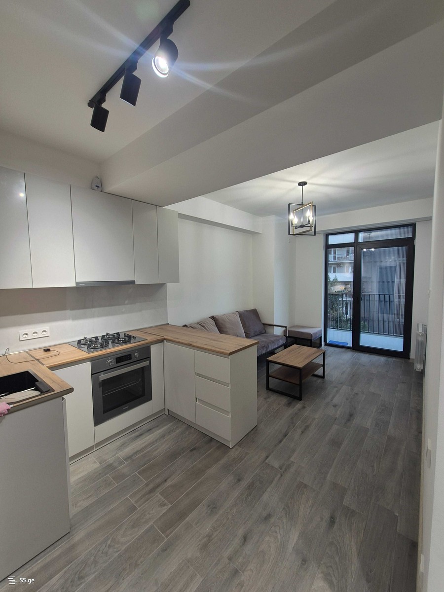 navtlugi st. 10 - 2 rooms