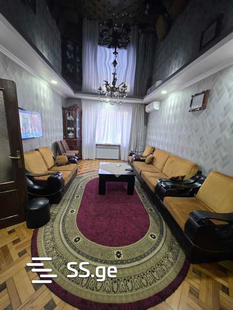 M. Lermontov Street 117 - 5 rooms