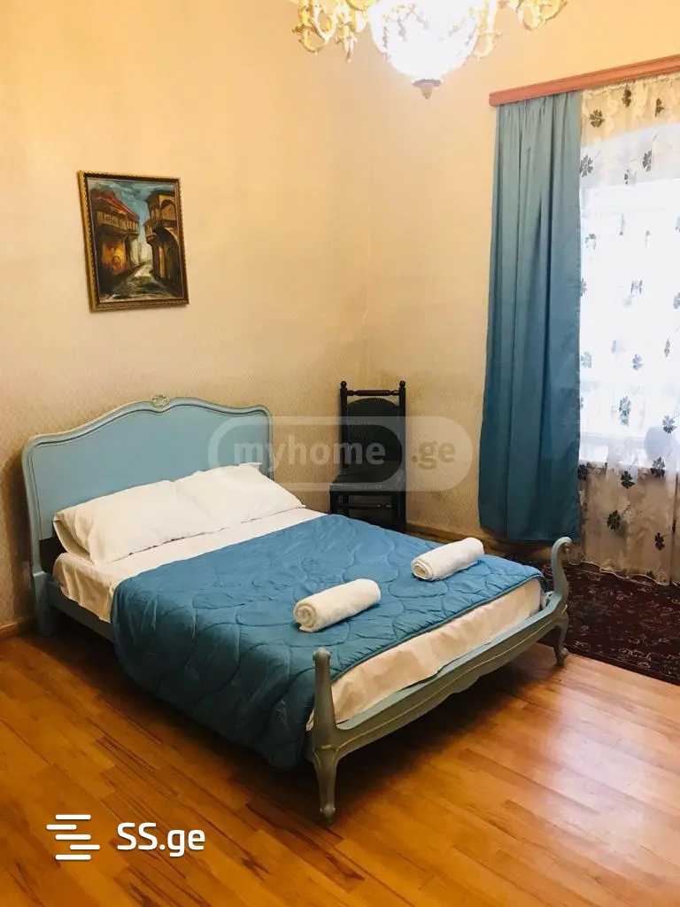 ietim gurji st. - 4 rooms