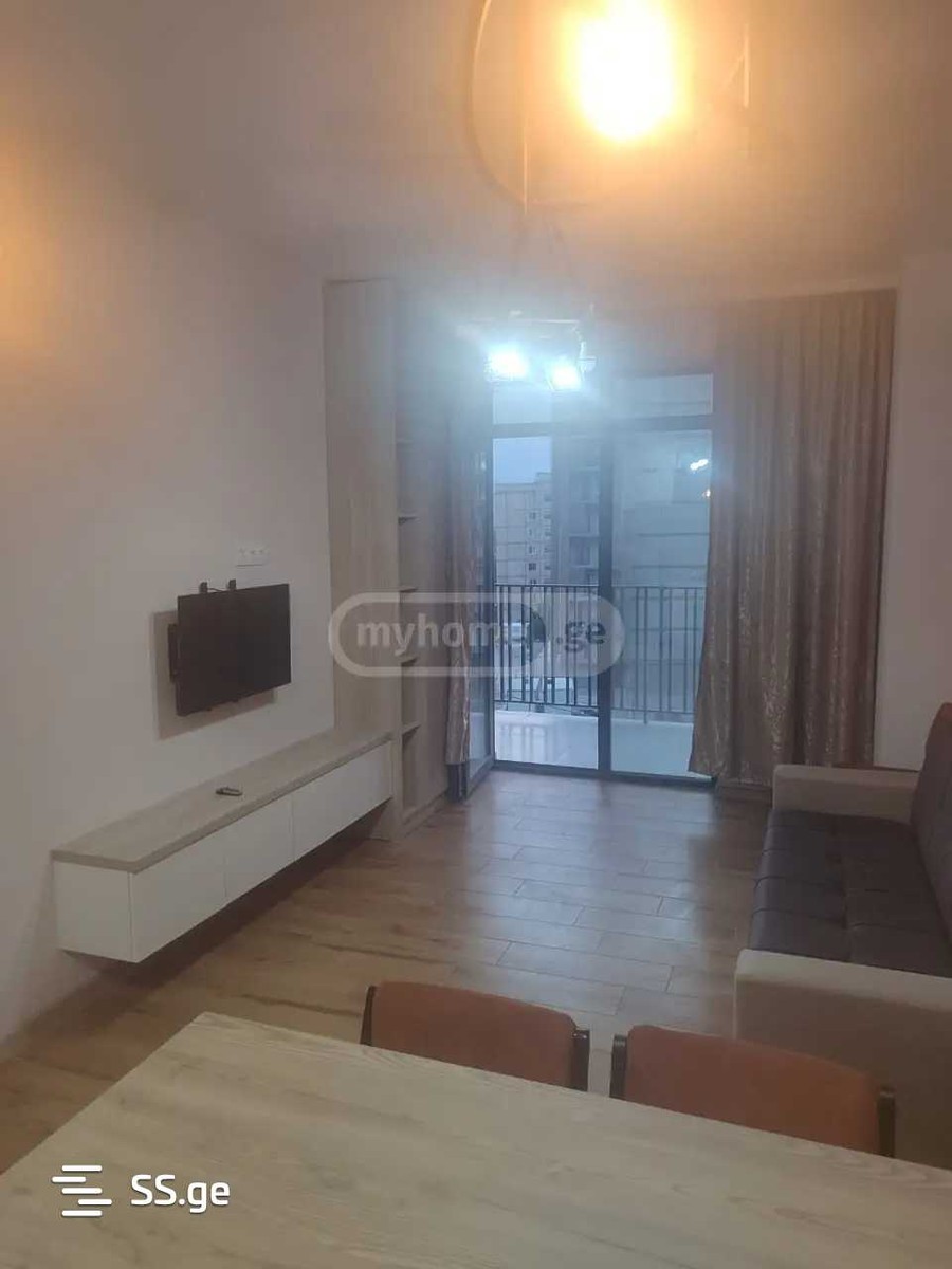 Panaskerteli-Tsitsishvili st. - 3 rooms