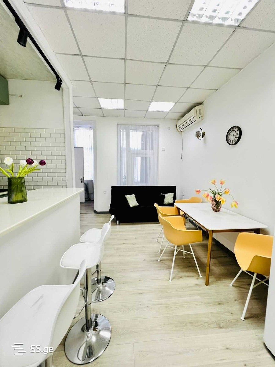 tamar mepe ave - 2 rooms