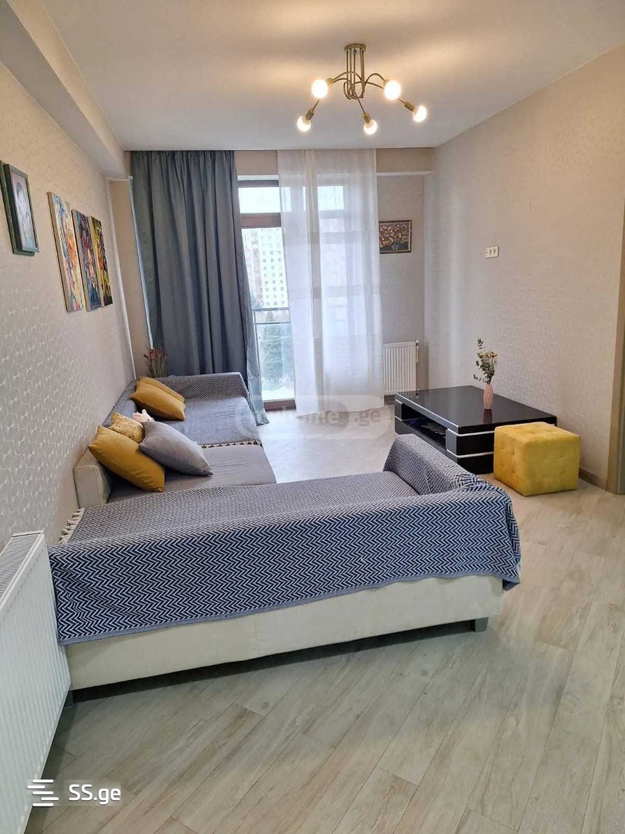 parnavaz mepe avenue 18 - 3 rooms