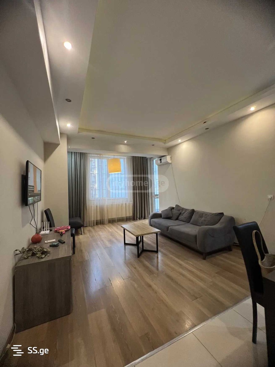 Politkovskaya St (jikia st.) 47 - 3 rooms