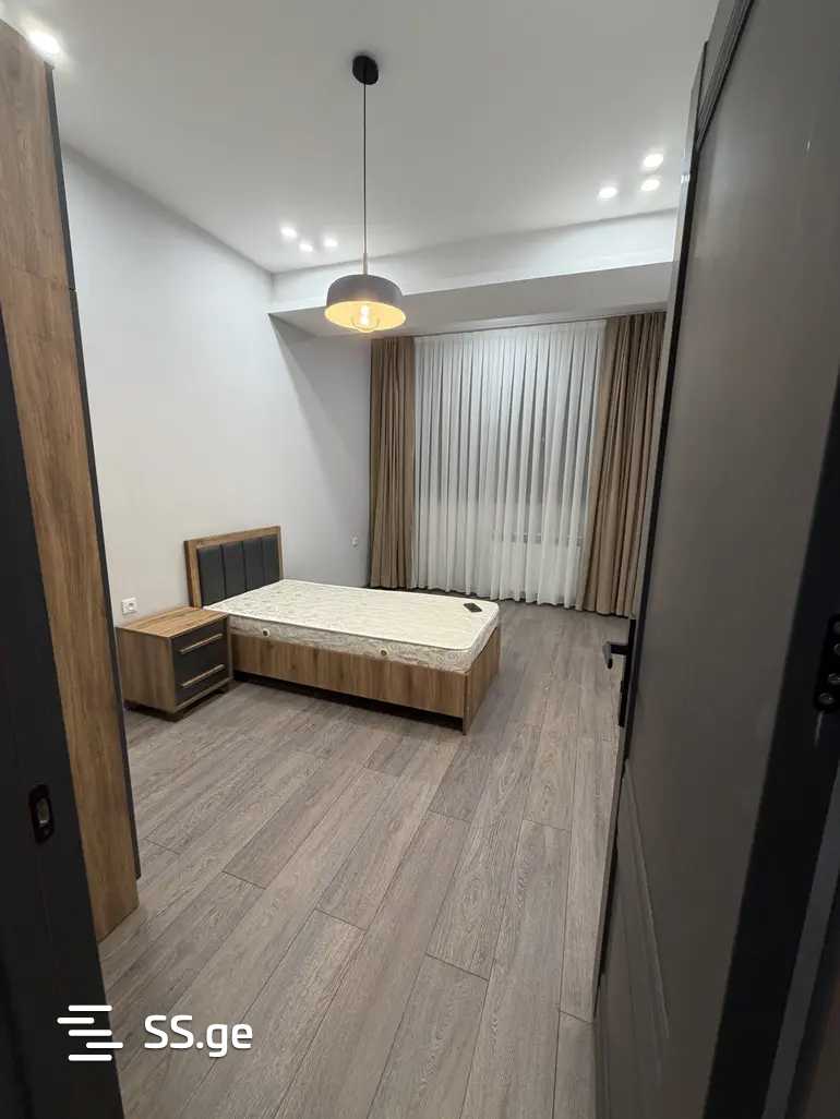 gulia st. 2 - 3 rooms