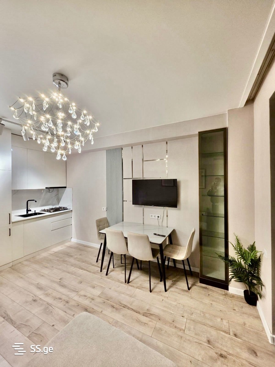 petre imeri st. 7 - 3 rooms