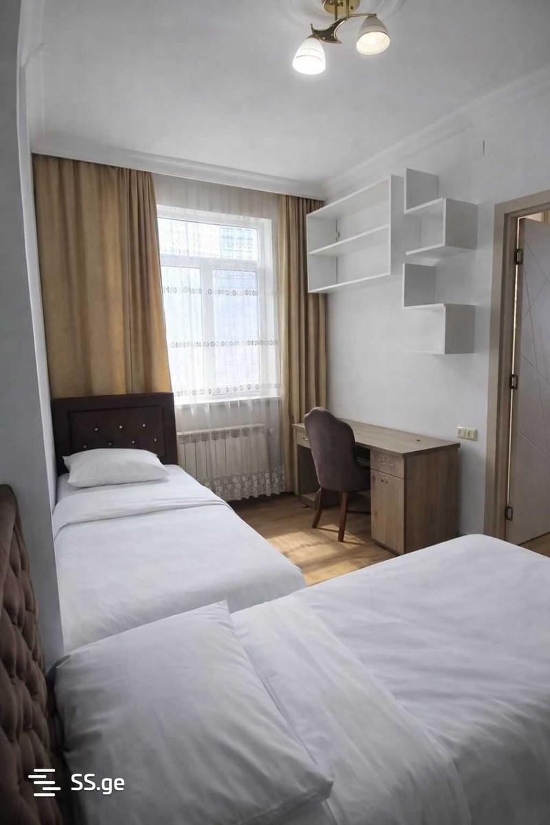 Khimshiashvili st. 20 - 3 rooms