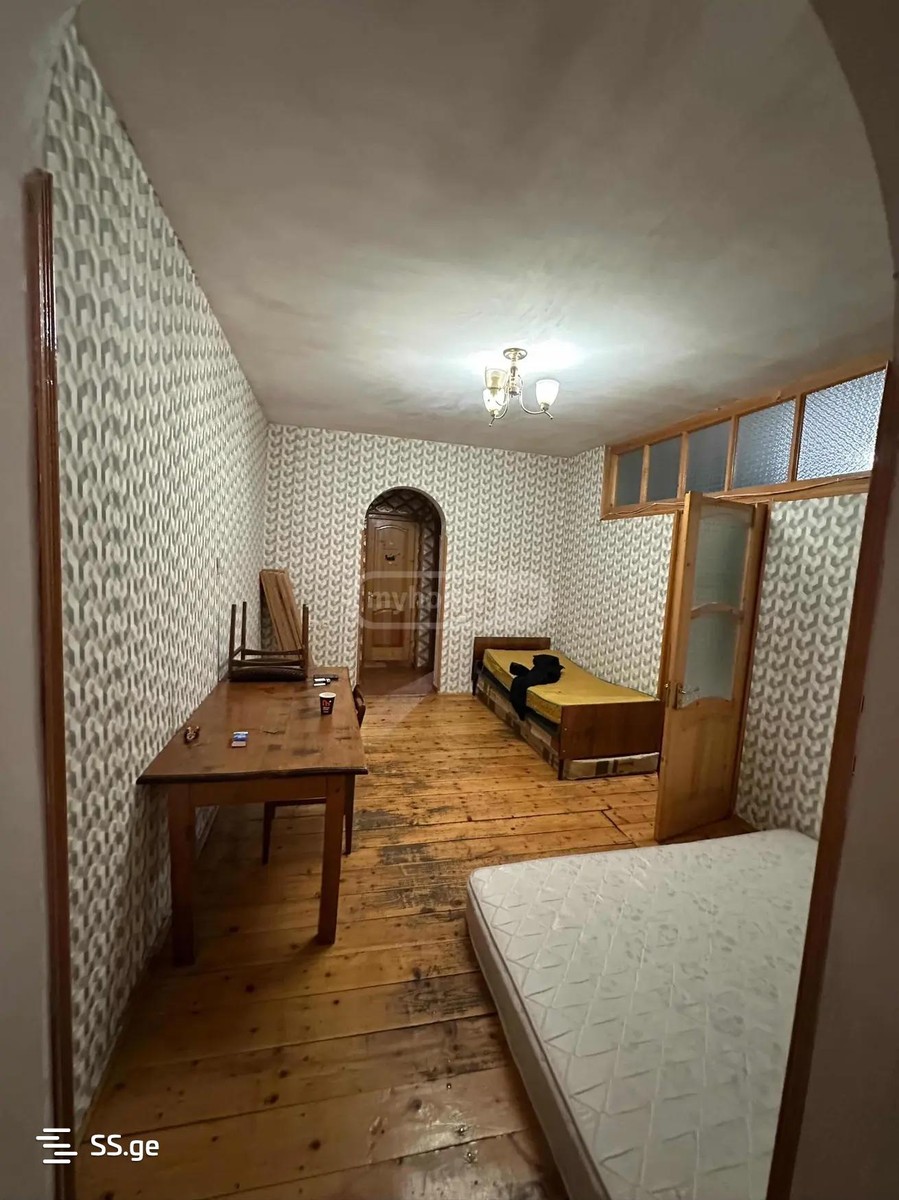 tsulukidze st. 30 - 3 rooms