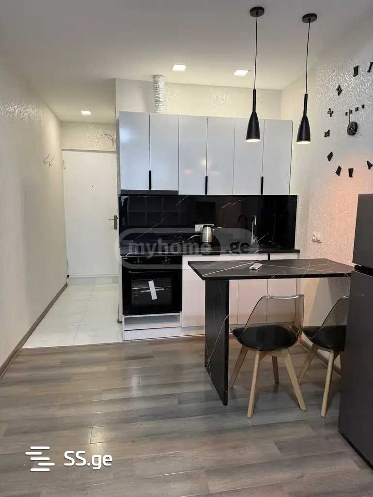 aglazde st. - 1 rooms