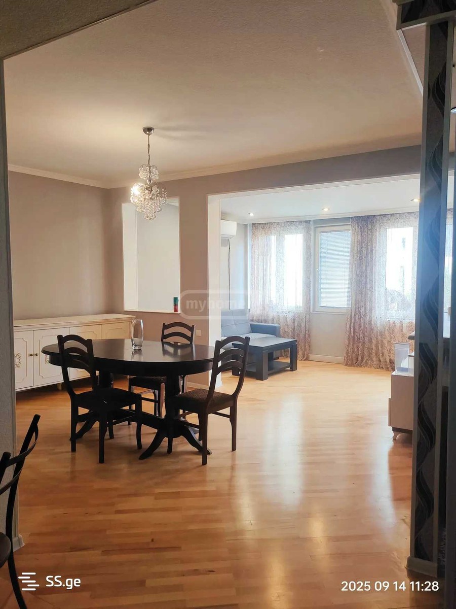 t. tabidze st. - 4 rooms
