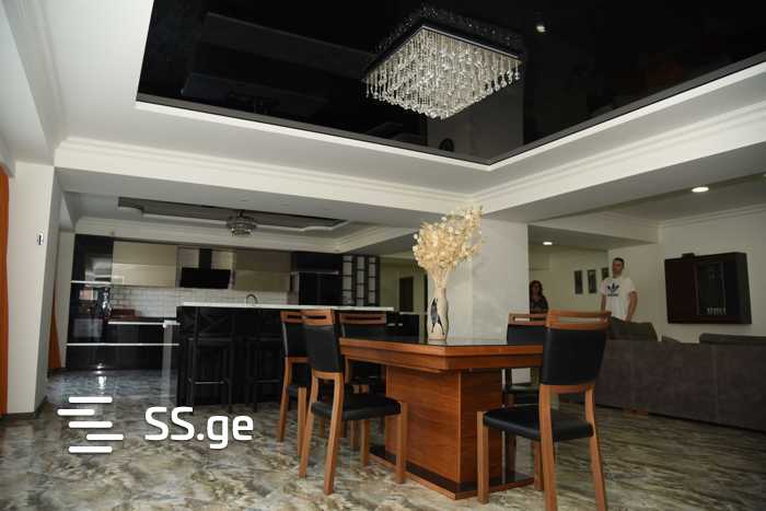 panaskerteli st. - 4 rooms