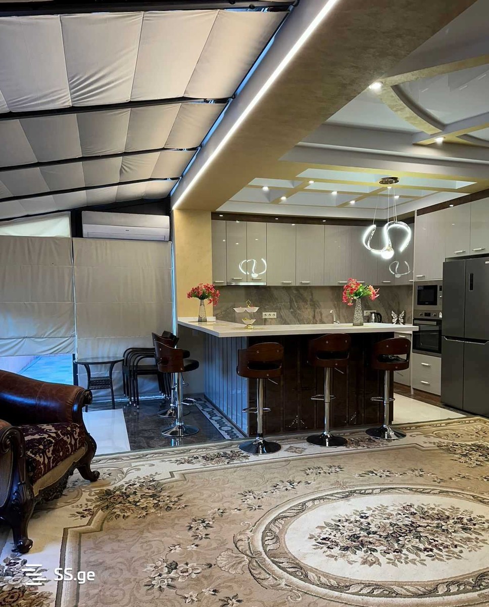 ingorokhva st. 17 - 4 rooms