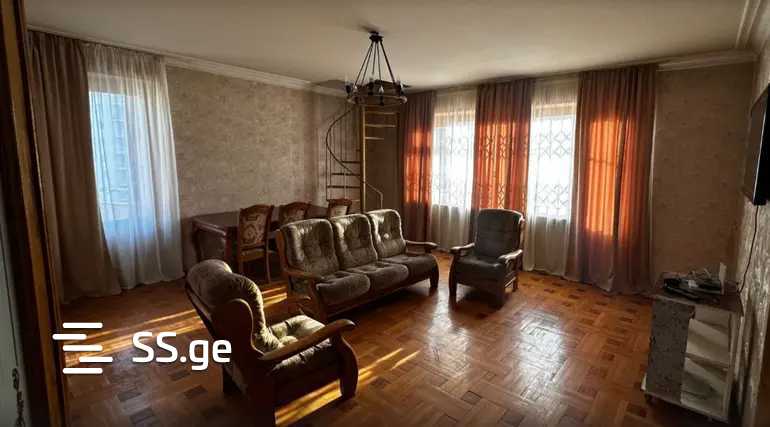 Brotseuli st. - 5 rooms