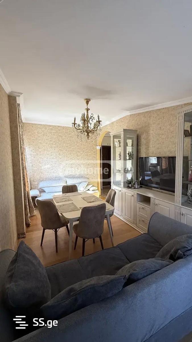 Imedashvili st. 2 - 5 rooms