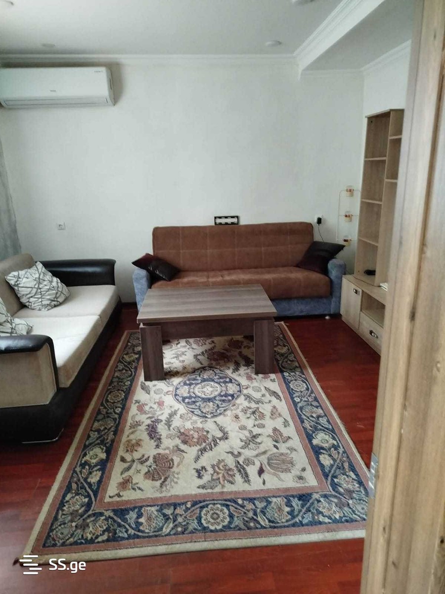 Angis st. გიო - 3 rooms