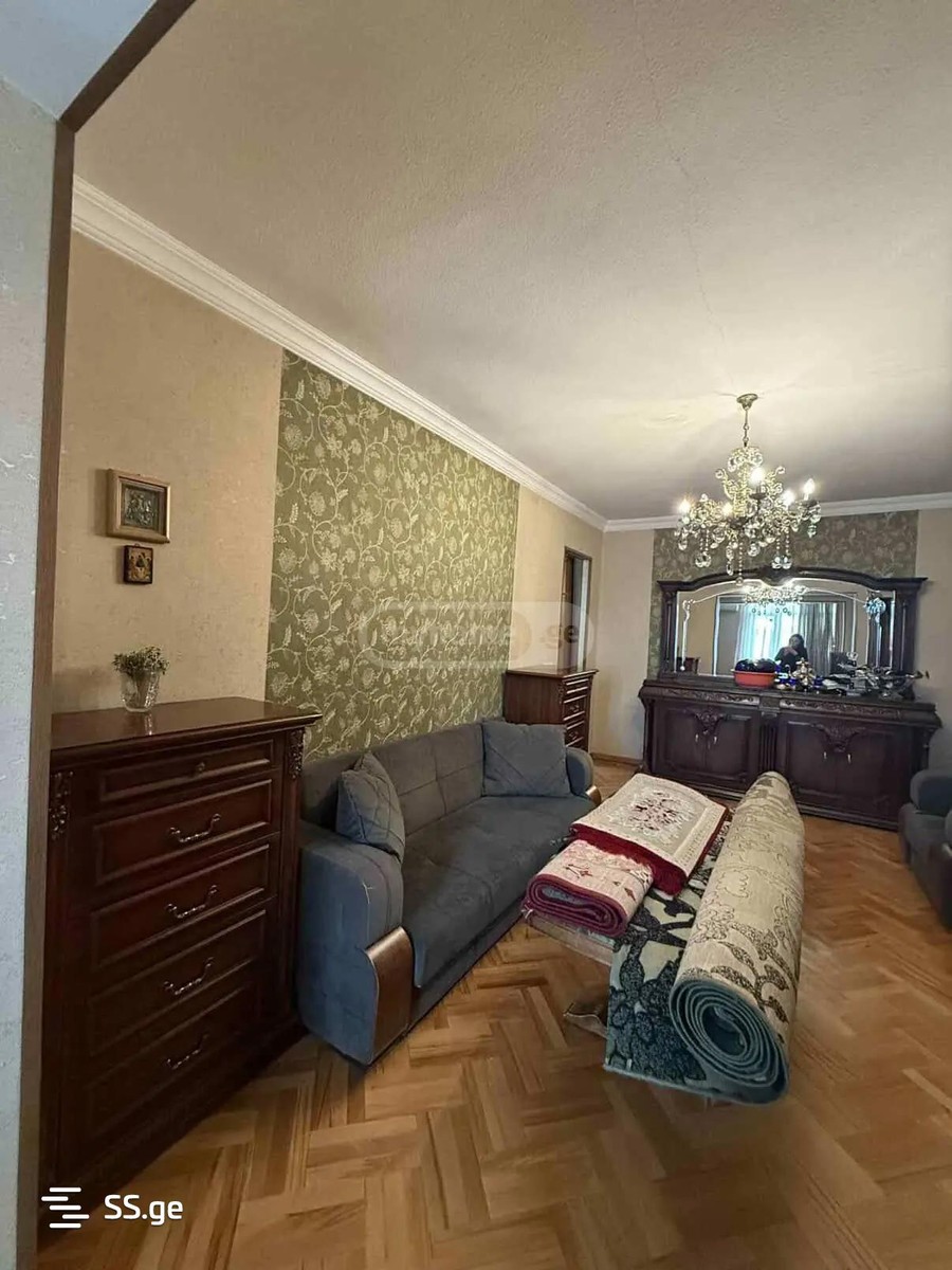 a.wereTlis avenue - 4 rooms