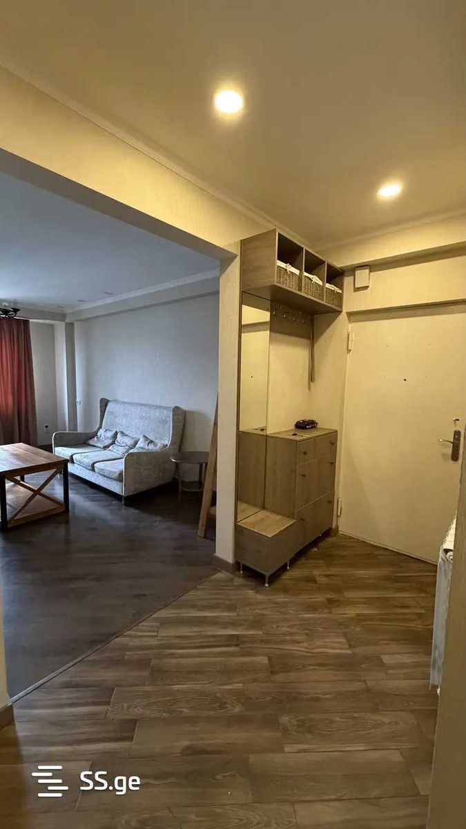 giorgi brtskinvale st. - 3 rooms