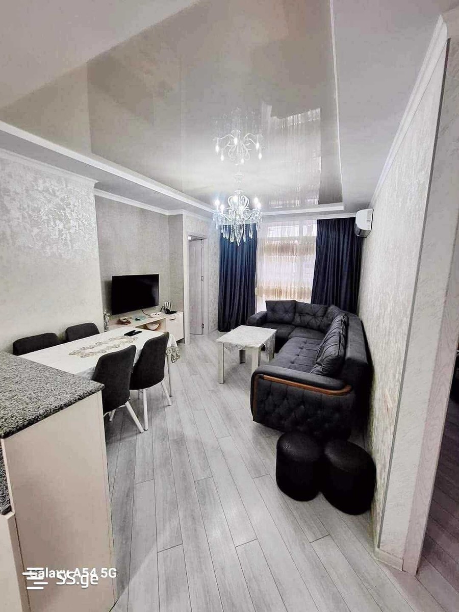 Vazha-Pshavela st. 53 - 3 rooms