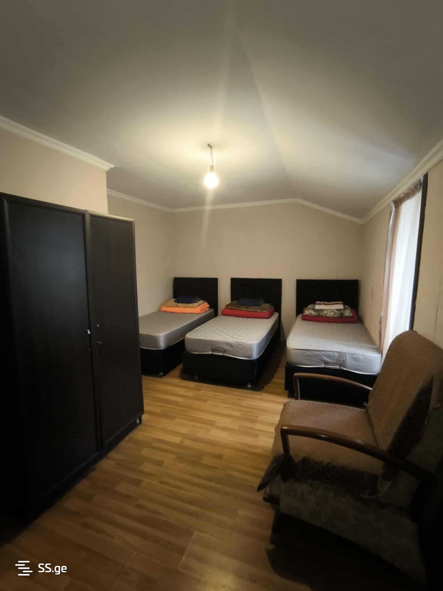 25 - 5 rooms