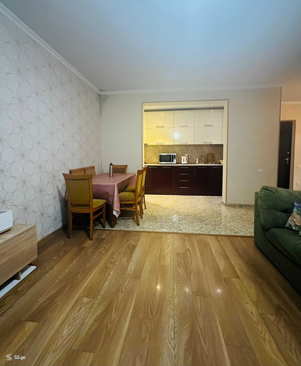 E. Botsvadze st. - 3 rooms