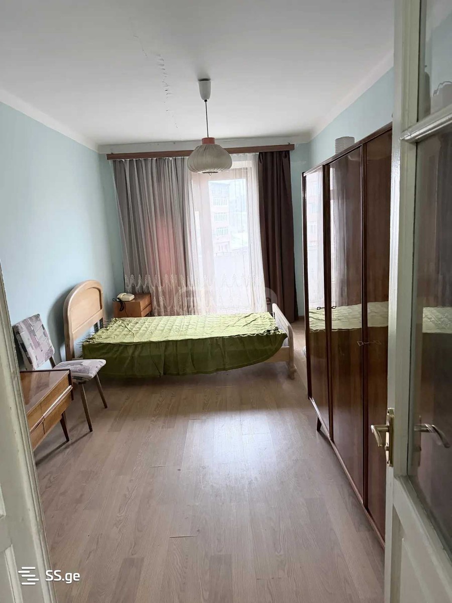 pekini st. - 3 rooms