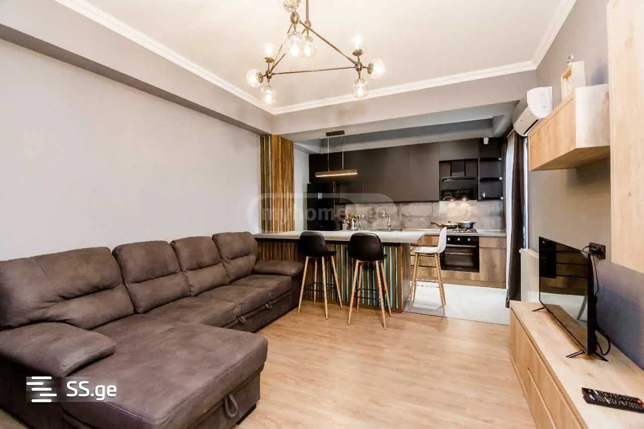 ninoshvili st. 1 - 4 rooms