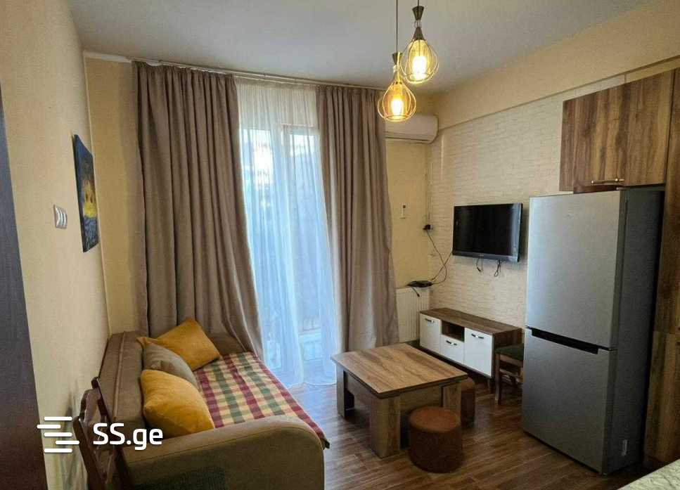 Ts. Dadiani st. (chugureti) 7 - 2 rooms