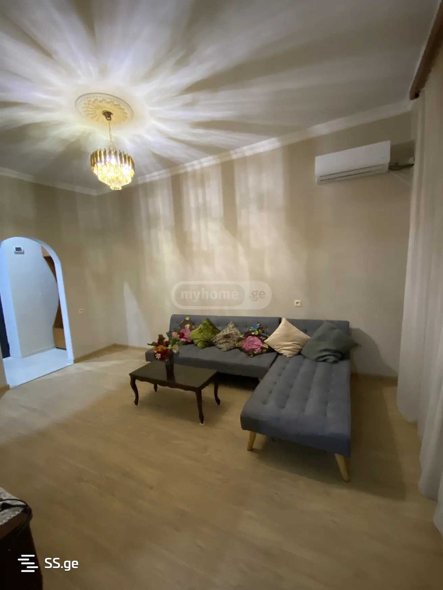 airport settlement 0 - 2 rooms