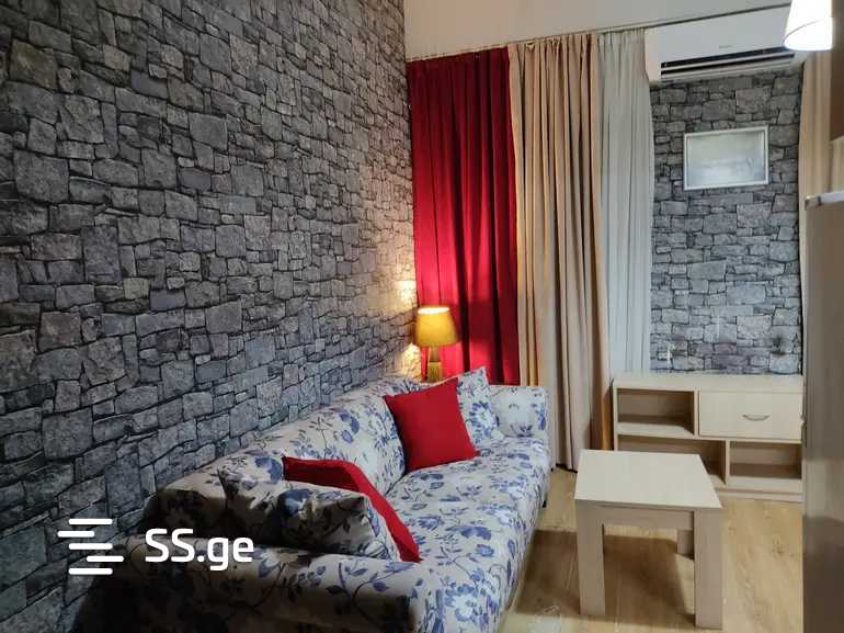 Mirian Mephe st. 9 - 2 rooms