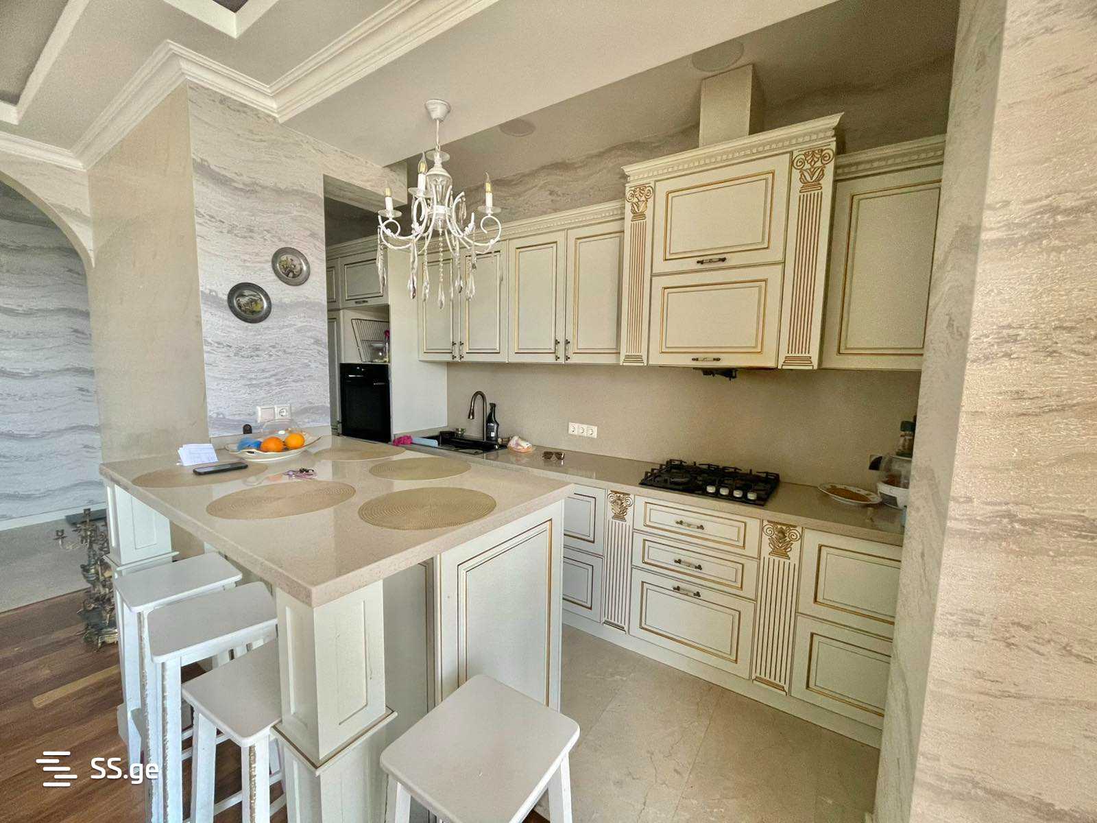 mirotadze st. 4 - 4 rooms