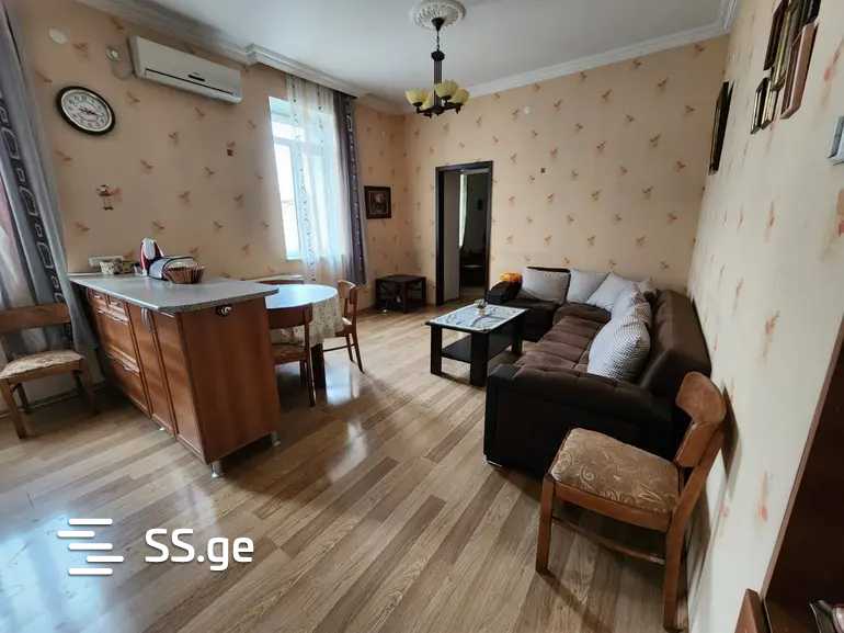 cinamdzgrishvili st. 77 - 2 rooms