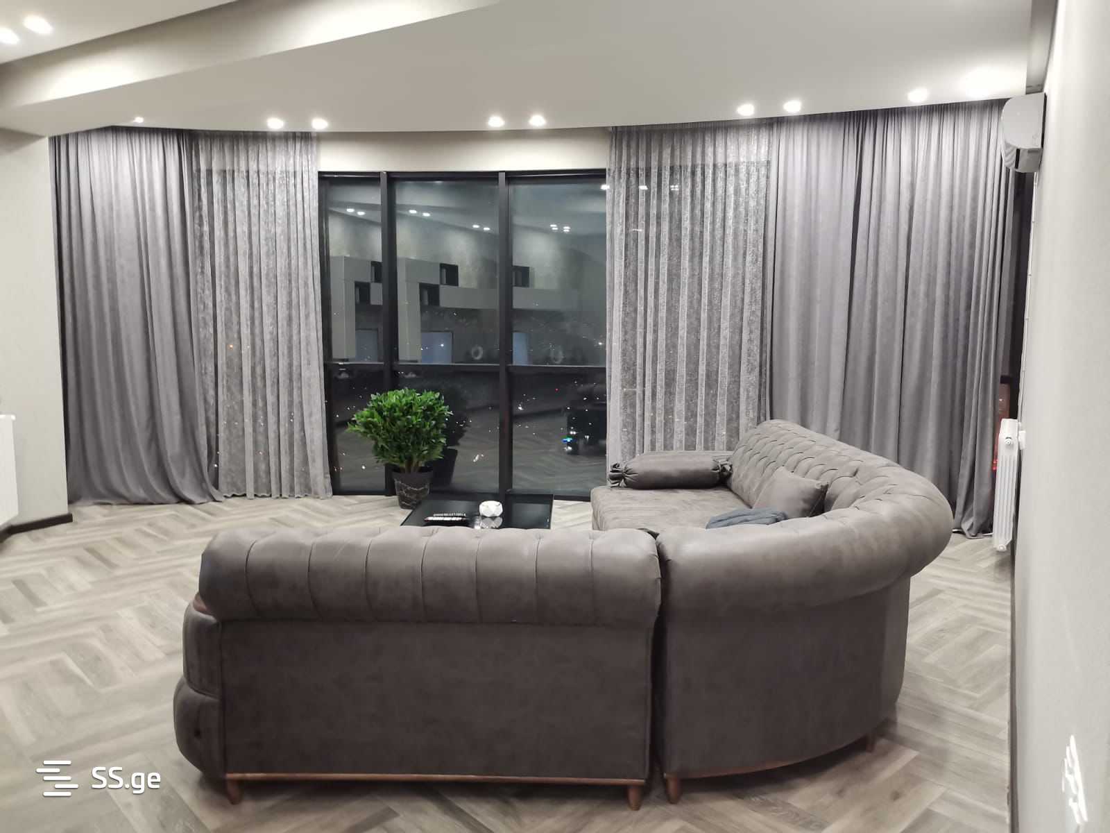 chabukiani st. 1 - 2 rooms