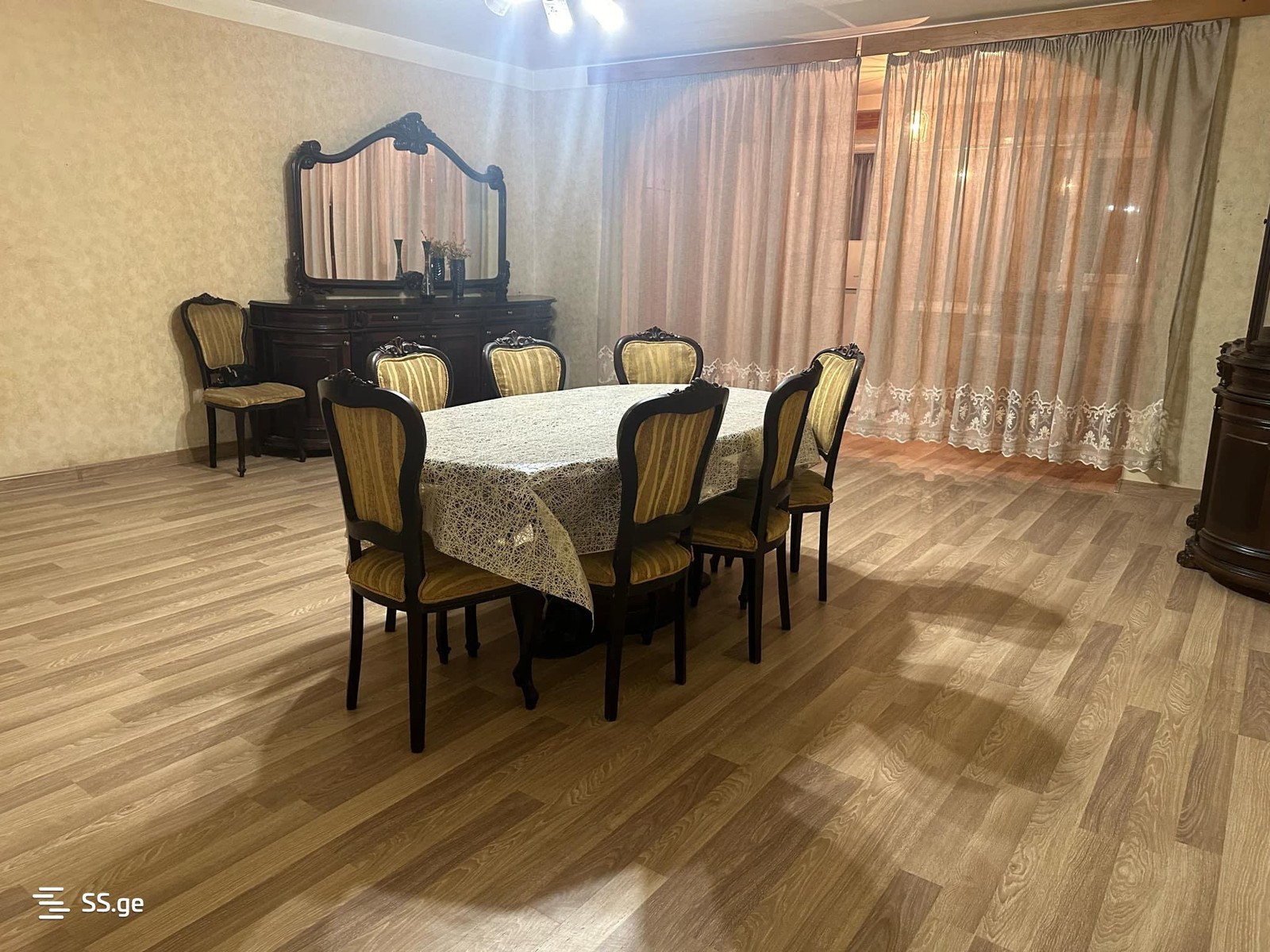 Vazisubnis dasaxleba 8 - 2 rooms