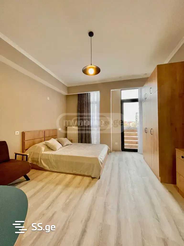 sairme st. - 1 rooms