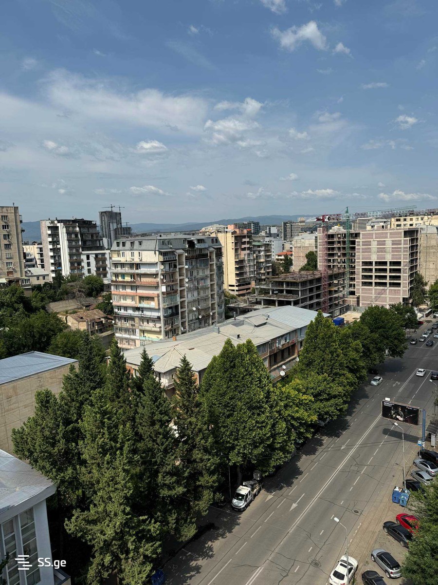 s. cincadze st 36 - 3 rooms