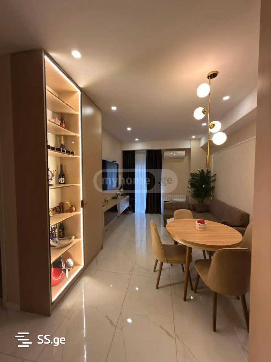 chkondideli st. 38 - 2 rooms