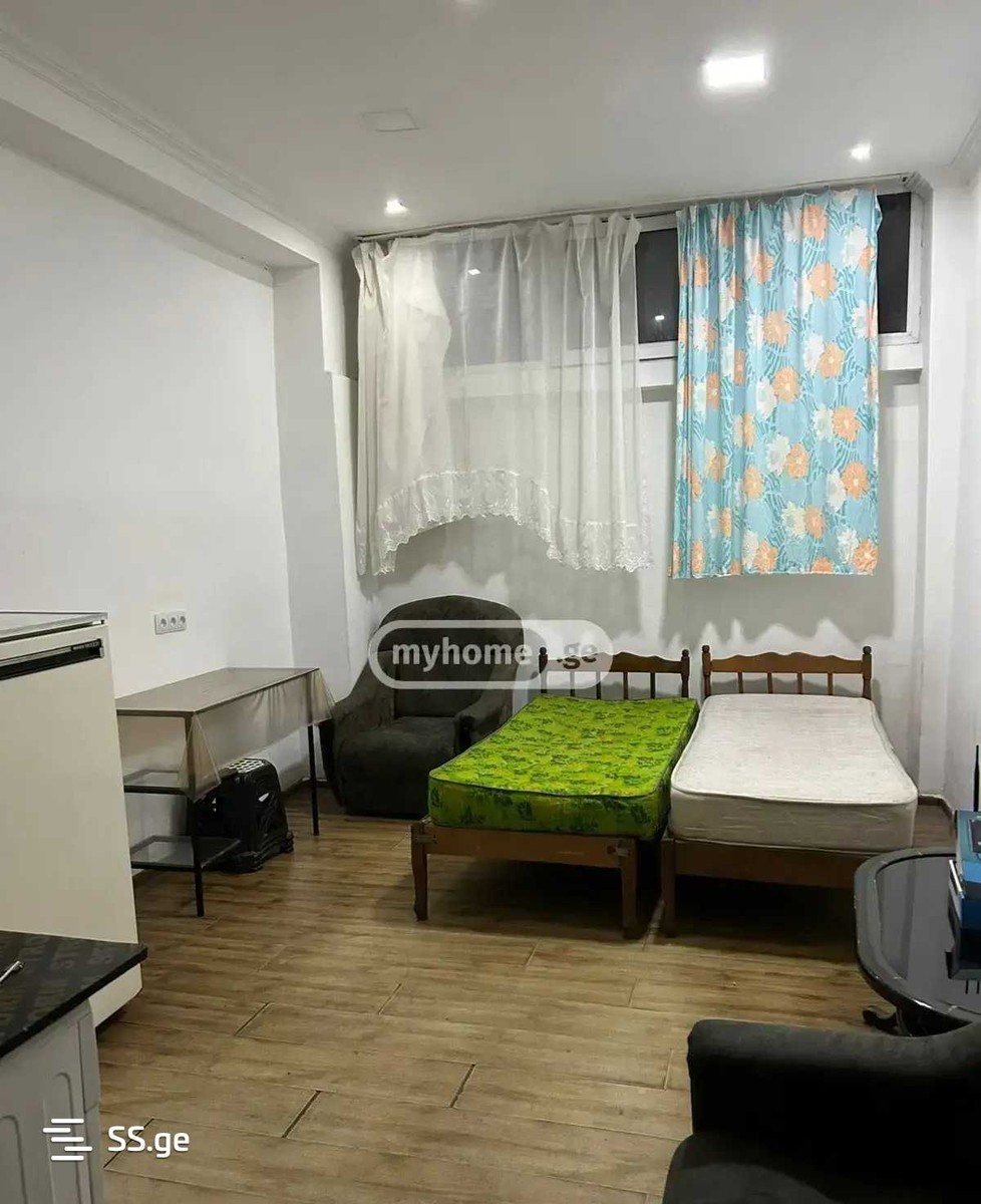 universiteti st. - 1 rooms