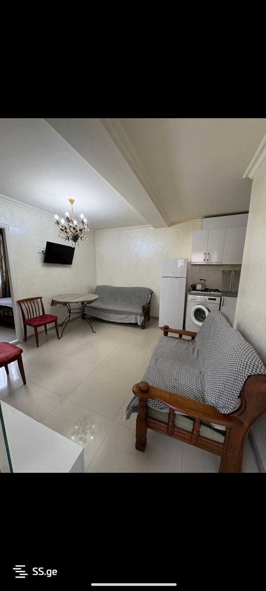 Besik St. 37 - 2 rooms