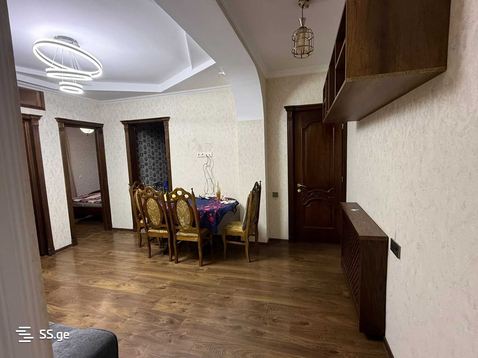 navtlugi st. - 3 rooms
