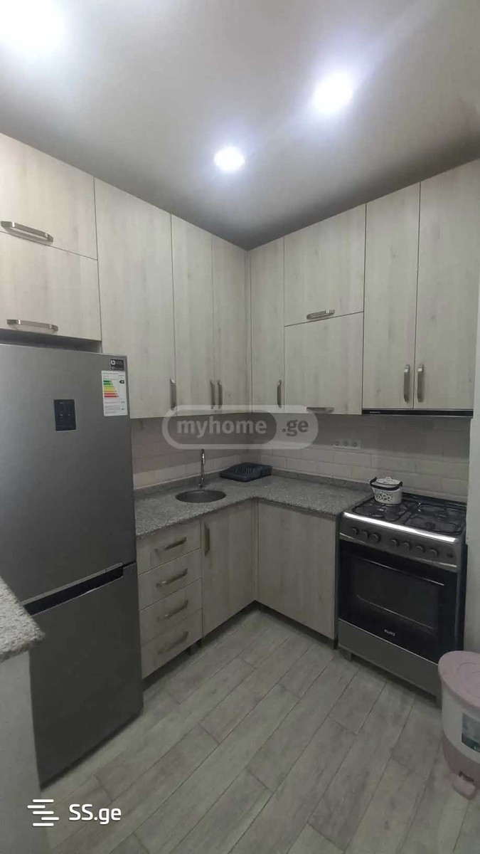 Sh. Inasaridze St. 15 - 3 rooms