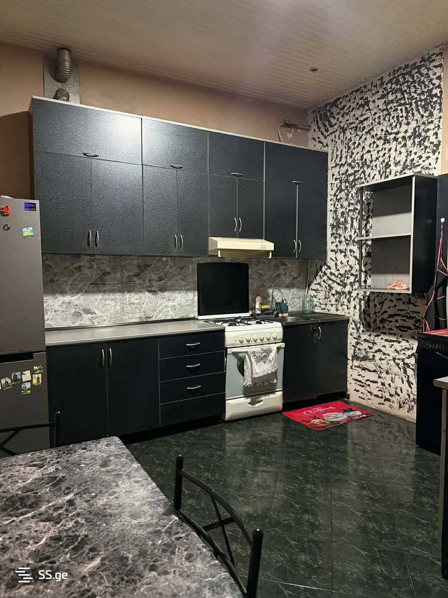 Sumgaiteli Metalurgebi St 800 - 3 rooms