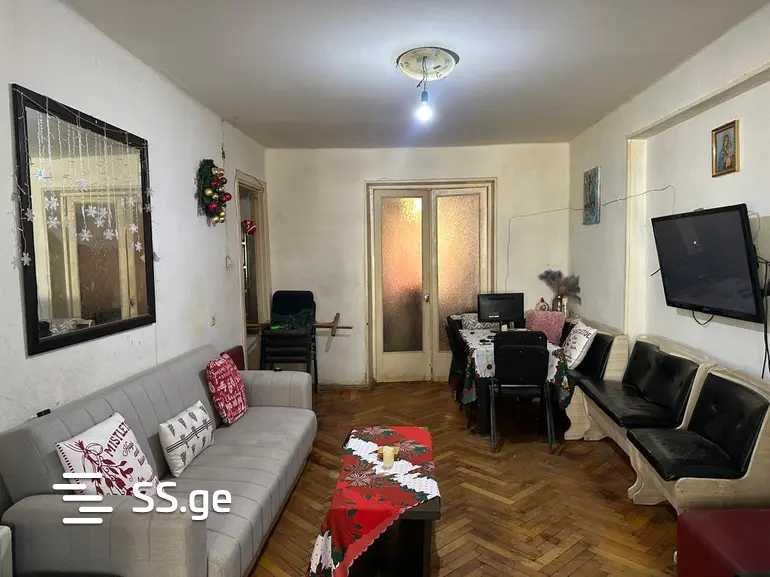 mirckhulava st. 14 - 3 rooms