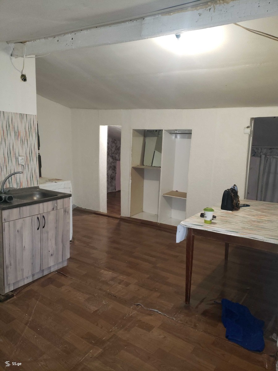 moskovi ave ბინა18 - 1 rooms