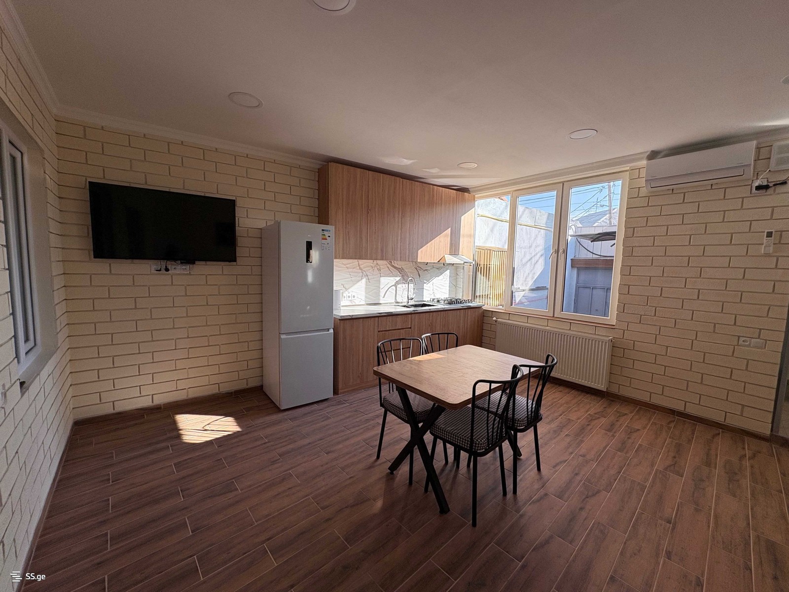 dmanisi st. - 3 rooms