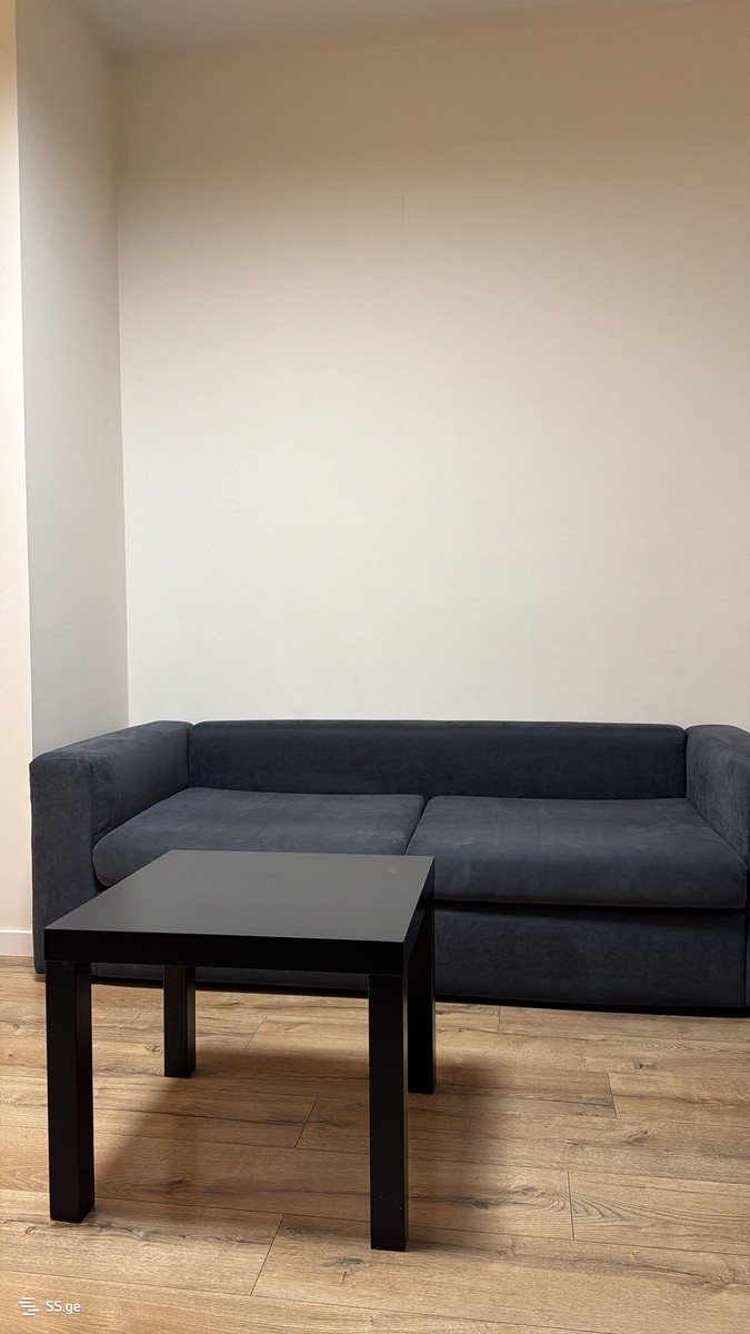 navtlugi st. 425 - 3 rooms