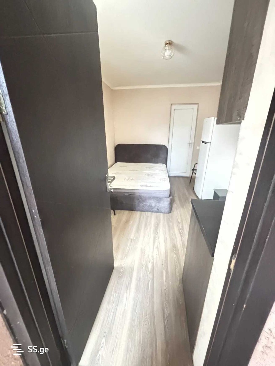 Politkovskaya St (jikia st.) 0 - 1 rooms