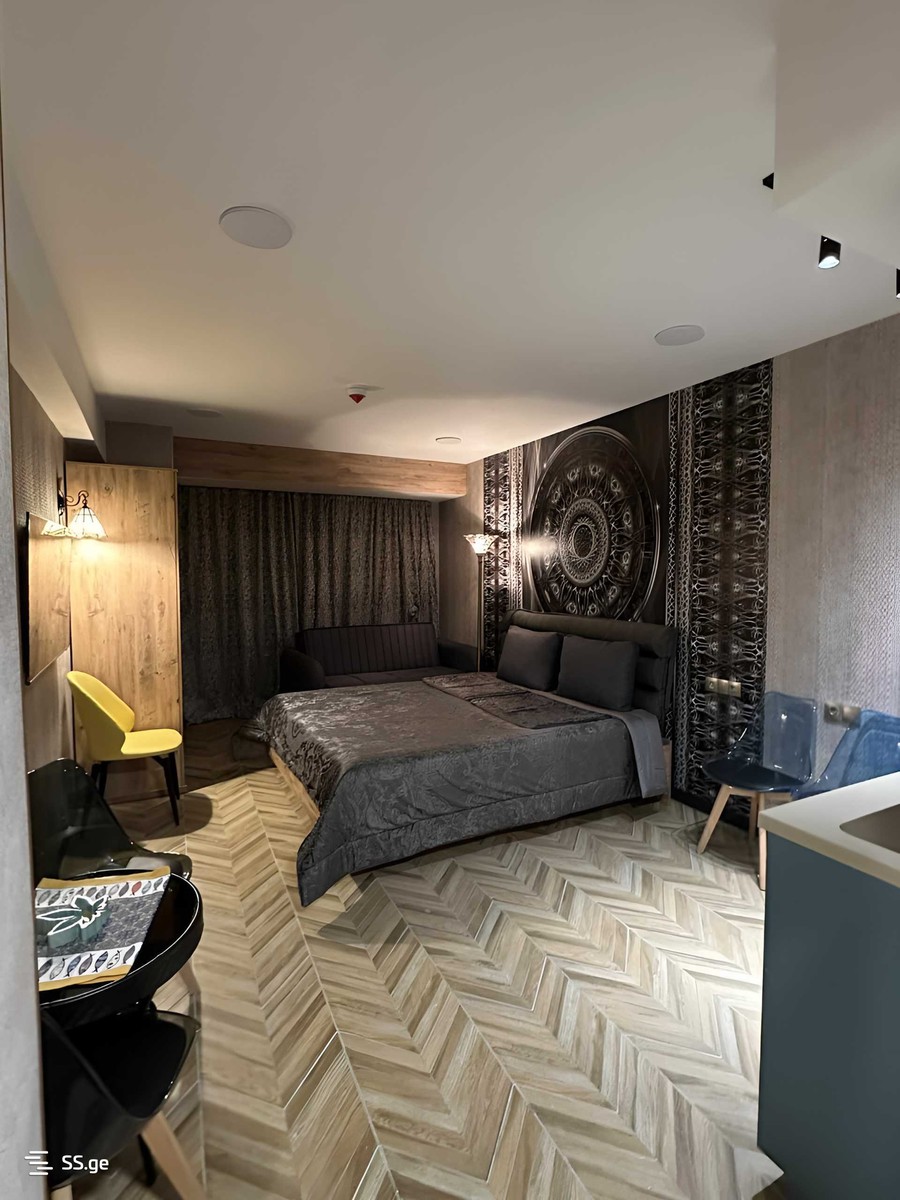 Sh. Rustaveli Ave. 42 - 1 rooms