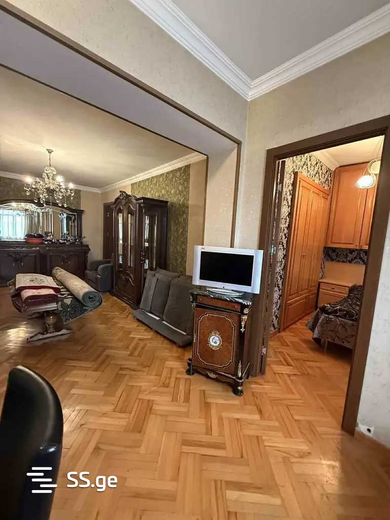 a.wereTlis avenue 97 - 3 rooms