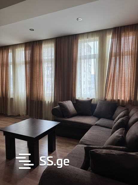 panaskerteli st. - 3 rooms