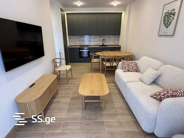 Marshal Archil Gelovani Ave. - 3 rooms